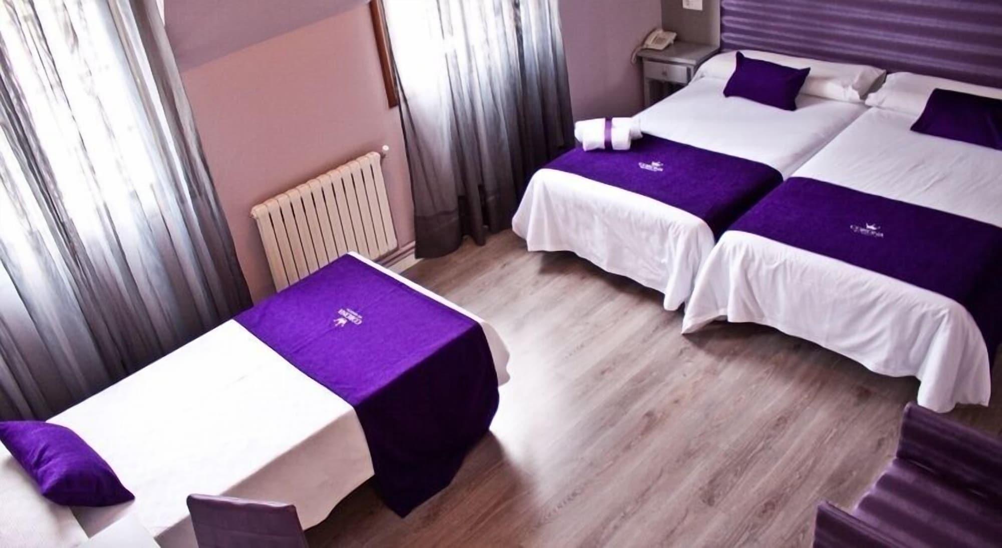 Hotel Corona De Galicia Valga Экстерьер фото